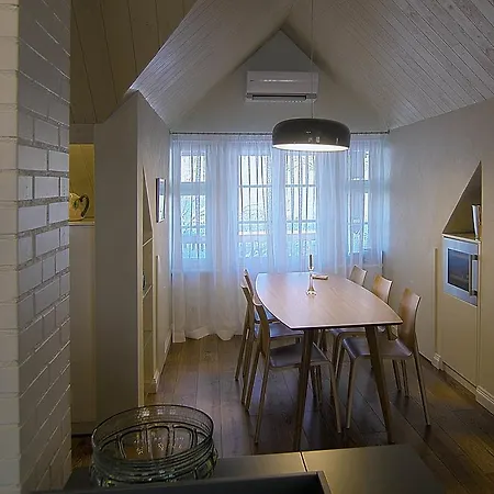 Katrina Apartman